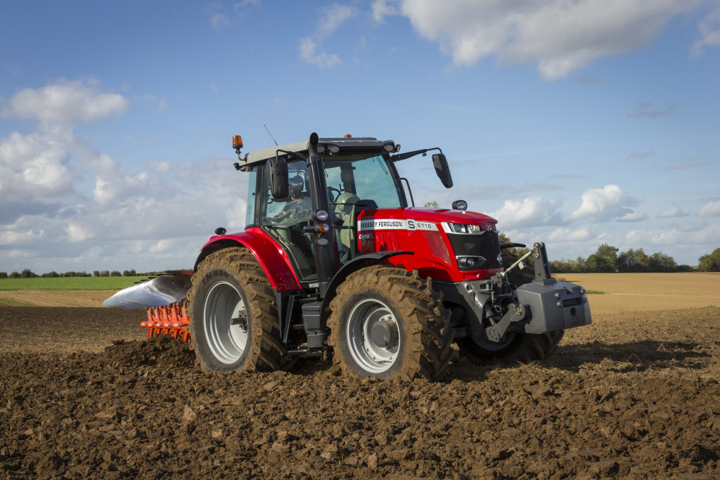 MF6718S_Kuhn_5F-Plough_FR_1017-2653_137431 (1)