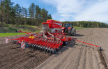 The new TERRASEM CLASSIC impresses with precise seed placement