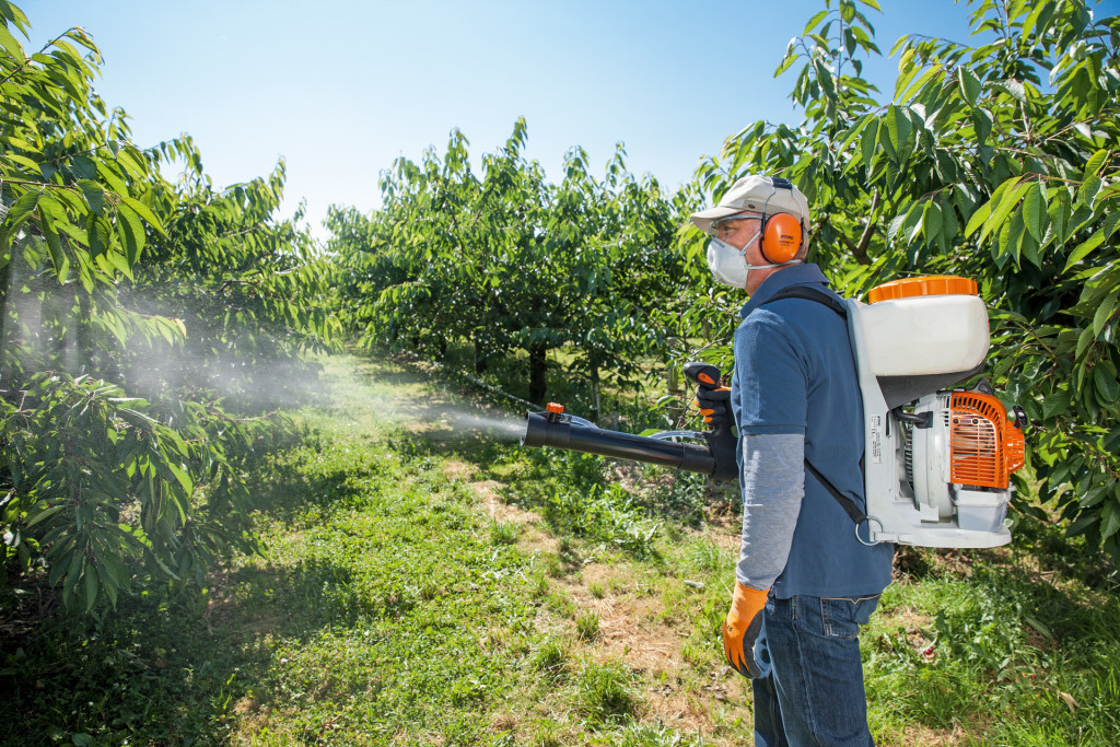 STIHL  SR200