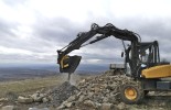 Foto-2_MB-C50---Mecalac-12MXT---France---Recycling---Vulcanic-rocksw